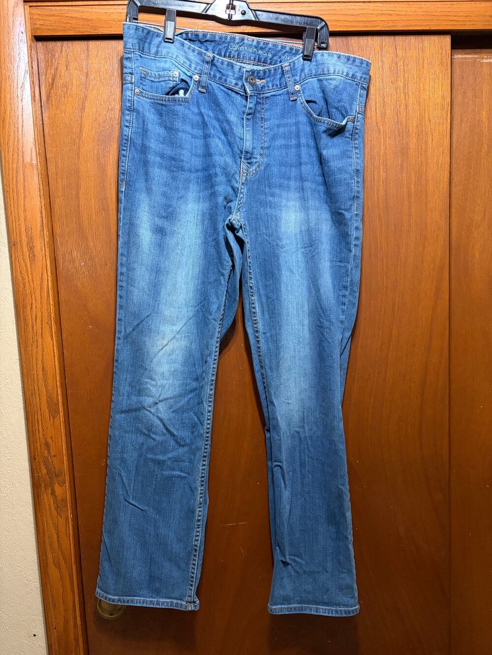 Calvin Klein Jeans Men's 34x30 Straight Leg Blue Denim Jeans Medium Wash